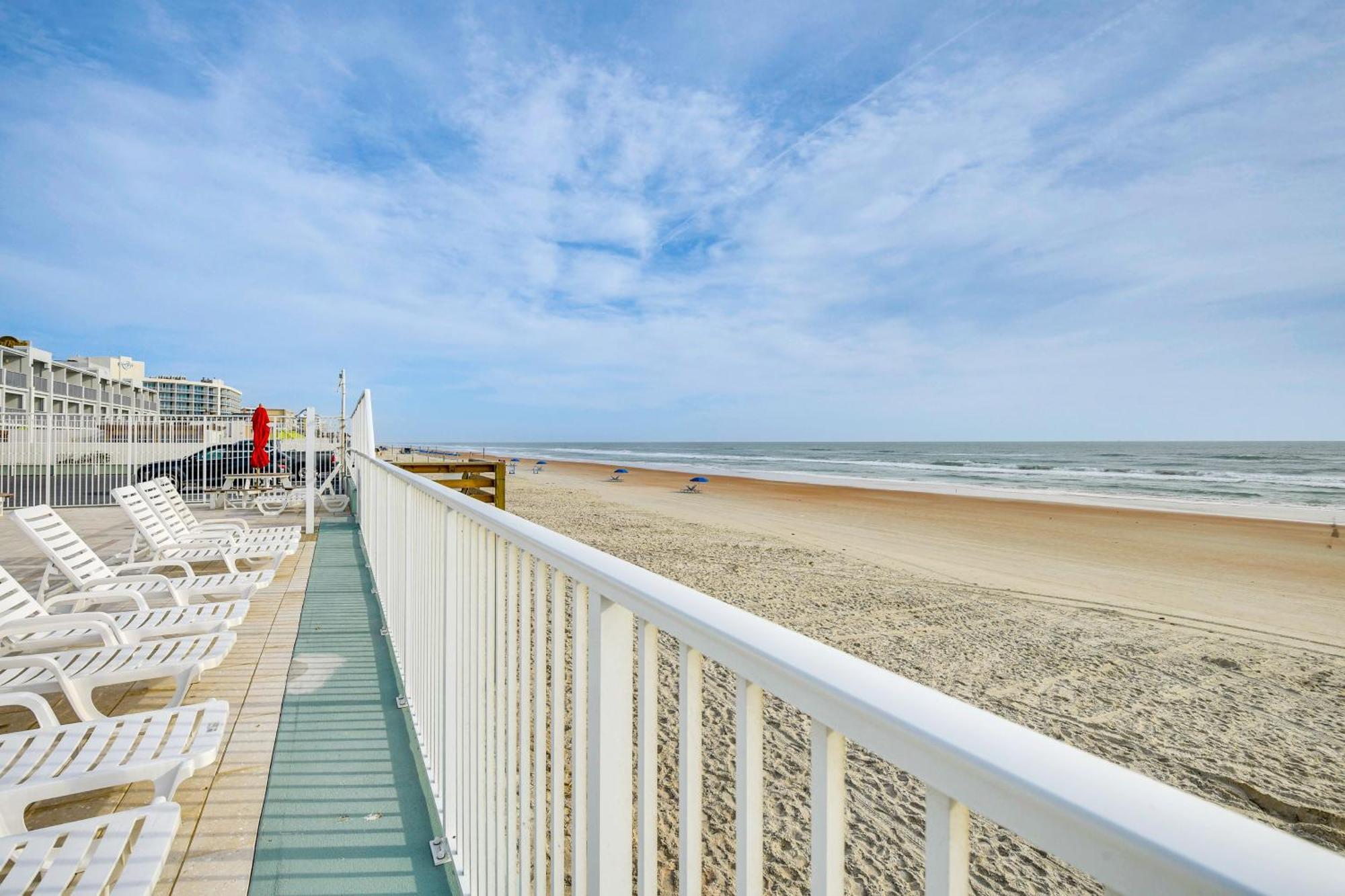 Updated Daytona Beach Oceanfront Studio! Eksteriør bilde